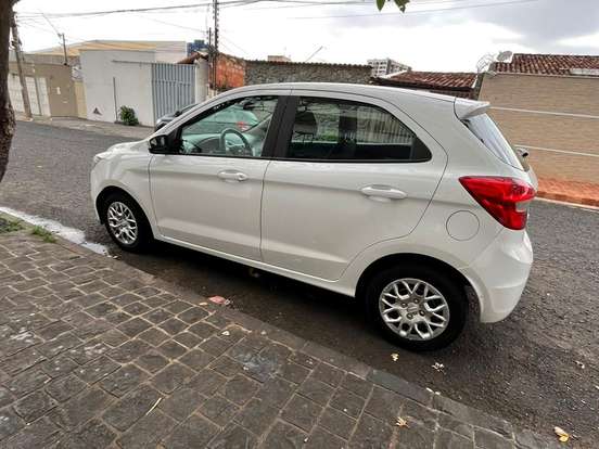 FORD-KA-1.5 SIGMA FLEX SEL MANUAL FORD-KA-2016