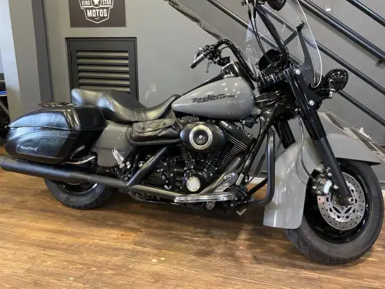 HARLEY-DAVIDSON-ROAD KING CUSTOM HARLEY-DAVIDSON-ROAD KING CUSTOM-2006