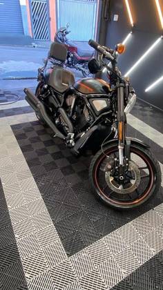 HARLEY-DAVIDSON NIGHT ROD SPECIAL 
