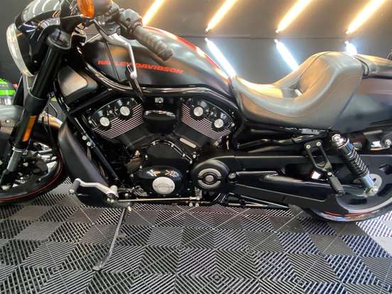 HARLEY-DAVIDSON-NIGHT ROD SPECIAL HARLEY-DAVIDSON-NIGHT ROD SPECIAL-2015