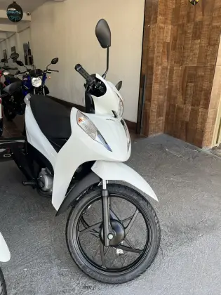 HONDA BIZ 125 ES 