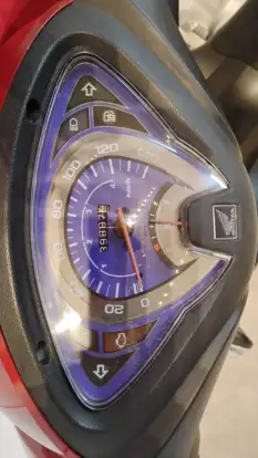 HONDA-BIZ 125 ES-2015