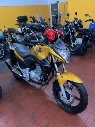 HONDA CB 300R 