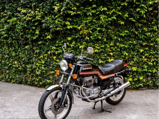 HONDA-CB 400 HONDA-CB 400-1981