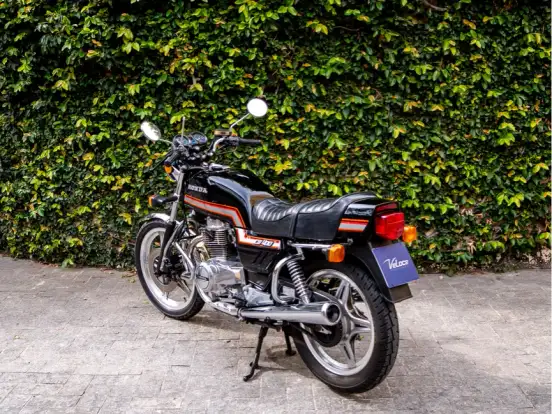 HONDA-CB 400 HONDA-CB 400-1981