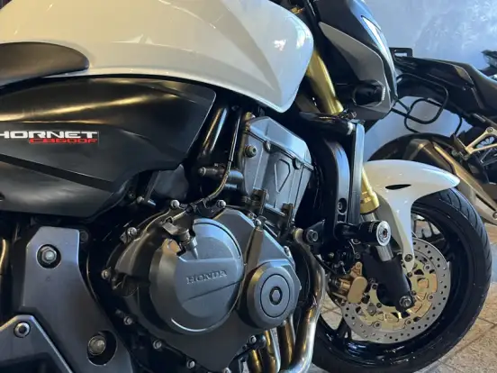 HONDA-CB 600F HORNET HONDA-CB 600F HORNET-2014
