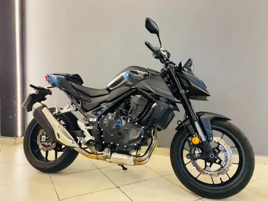 HONDA-CB 750 HORNET-2025