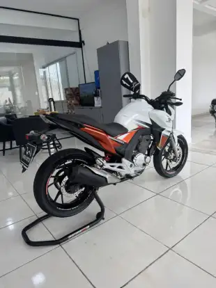 HONDA-CB TWISTER-2017