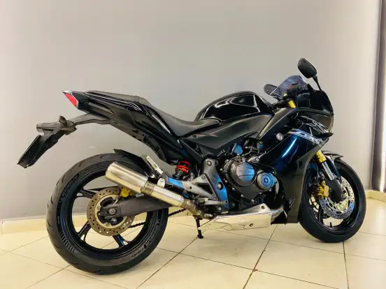 HONDA-CBR 600F HONDA-CBR 600F-2012