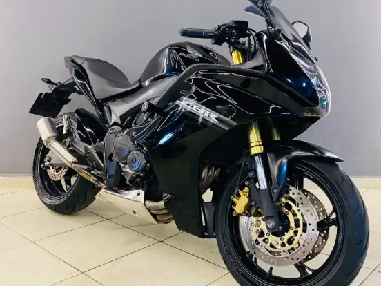 HONDA-CBR 600F HONDA-CBR 600F-2012