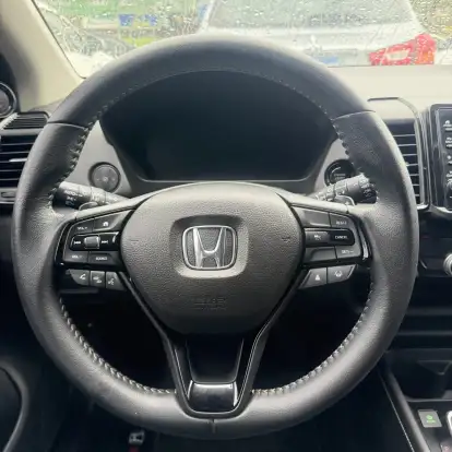 HONDA-CITY-1.5 i-VTEC FLEX HATCH TOURING CVT HONDA-CITY-2024