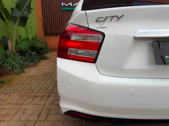 HONDA-CITY-2012