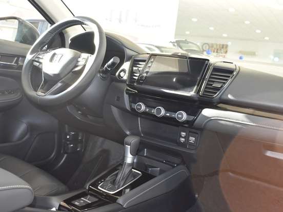 HONDA-CITY-1.5 i-VTEC FLEX HATCH EXL CVT HONDA-CITY-2025