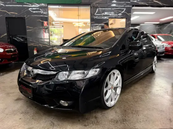 HONDA CIVIC 1.8 LXS 16V FLEX 4P AUTOMÁTICO
