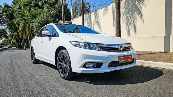 HONDA CIVIC 2.0 LXR 16V FLEX 4P AUTOMÁTICO