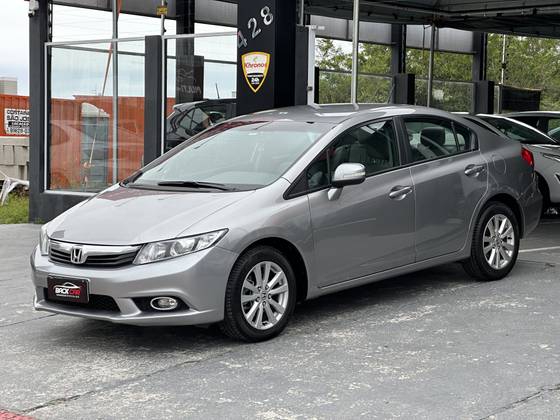 HONDA CIVIC 2.0 LXR 16V FLEX 4P AUTOMÁTICO
