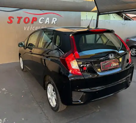 HONDA-FIT-2016