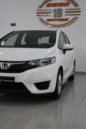 HONDA-FIT-2016