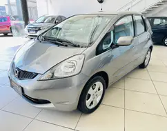 HONDA FIT 1.4 LX 8V FLEX 4P MANUAL HONDA FIT 1.4 LX 8V FLEX 4P MANUAL
