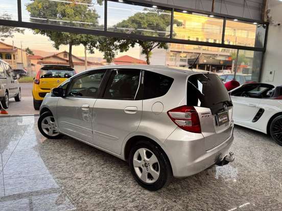 HONDA-FIT-2008