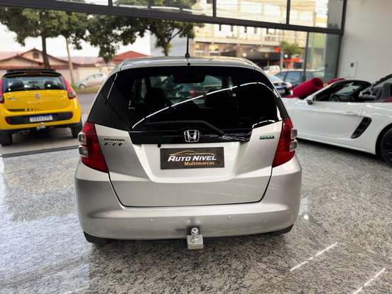 HONDA-FIT-2008