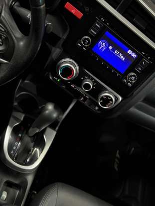 HONDA-FIT-2015