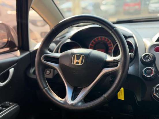 HONDA-FIT-1.5 TWIST 16V FLEX 4P AUTOMÁTICO HONDA-FIT-2013
