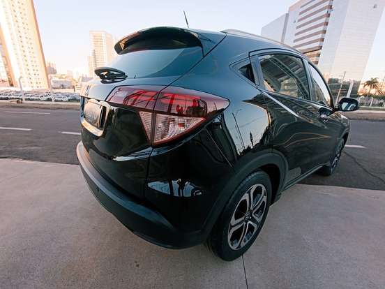 HONDA-HR-V-1.8 16V FLEX TOURING 4P AUTOMÁTICO HONDA-HR-V-2018