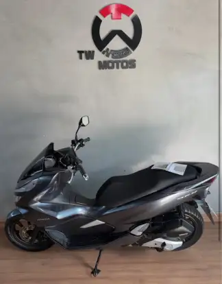 HONDA-PCX-2021