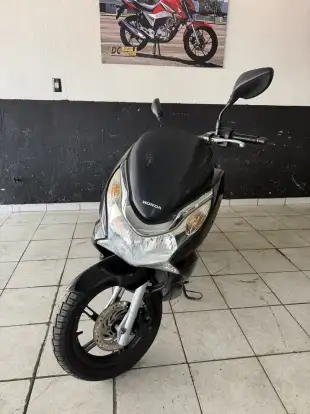 HONDA-PCX-2015