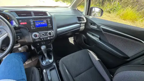 HONDA-WR-V-2017