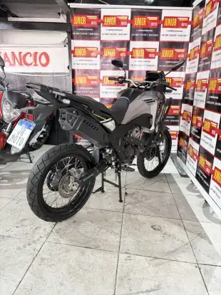 HONDA-XRE 300 SAHARA-2024
