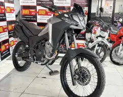 HONDA XRE 300 SAHARA HONDA XRE 300 SAHARA