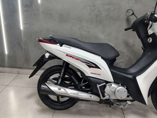 HONDA-BIZ 125 EX-2015