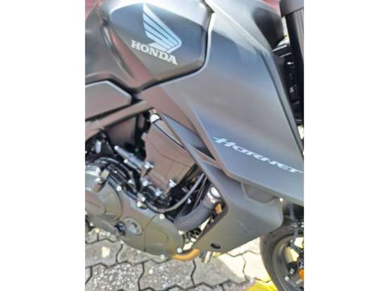 HONDA-CB 750 HORNET-2026