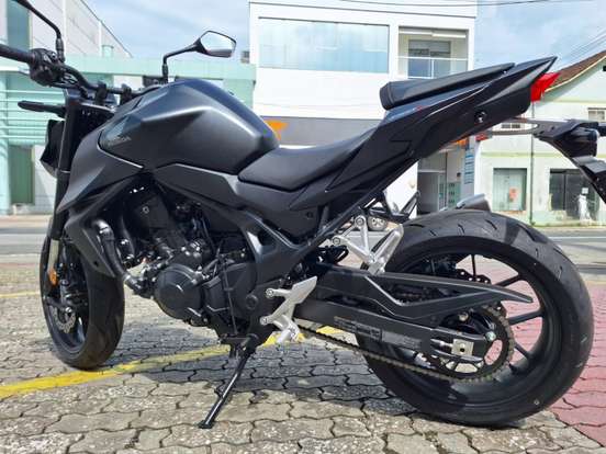 HONDA-CB 750 HORNET-2026