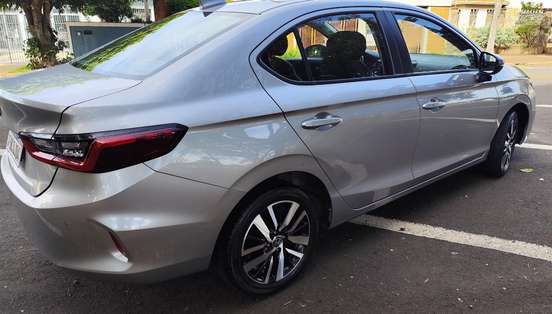 HONDA-CITY-1.5 i-VTEC FLEX TOURING CVT HONDA-CITY-2024