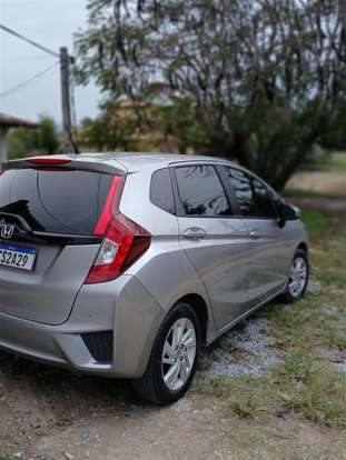HONDA-FIT-2016