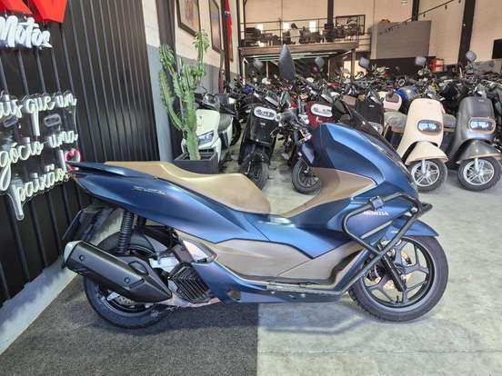 HONDA-PCX 160 DLX HONDA-PCX 160 DLX-2024