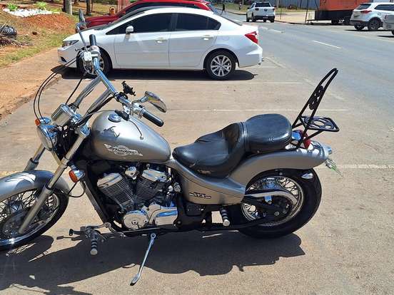 HONDA-SHADOW 600C VT HONDA-SHADOW 600C VT-2000