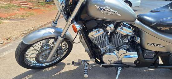 HONDA-SHADOW 600C VT-2000