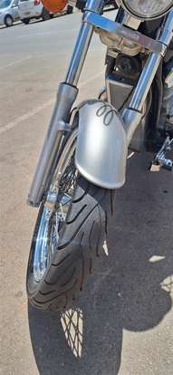 HONDA-SHADOW 600C VT-2000