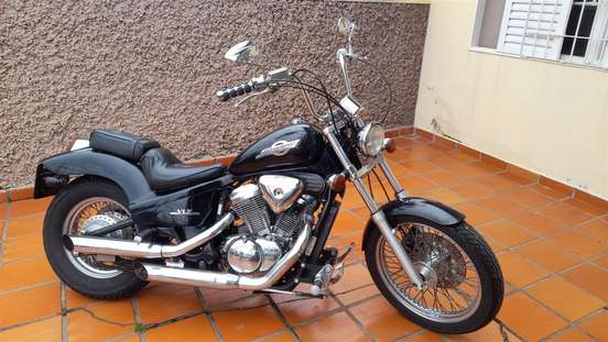 HONDA-SHADOW 600C VT-2002