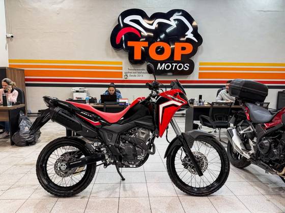 HONDA XRE 300 SAHARA RALLY 