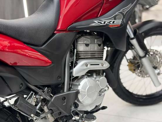 HONDA-XRE 300 HONDA-XRE 300-2011