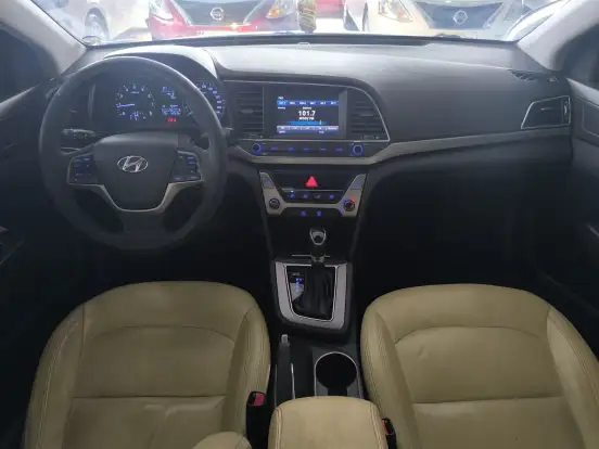 HYUNDAI-ELANTRA-2.0 16V FLEX 4P AUTOMÁTICO HYUNDAI-ELANTRA-2017