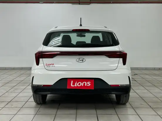 HYUNDAI-HB20-2023