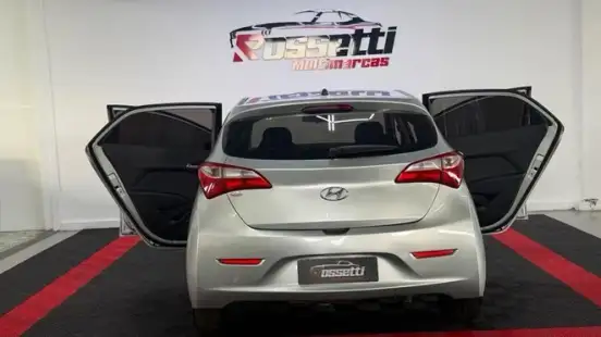 HYUNDAI-HB20-2013