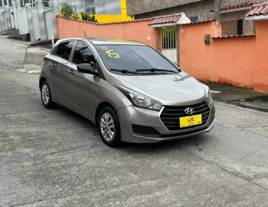 HYUNDAI HB20 1.0 COMFORT 12V FLEX 4P MANUAL