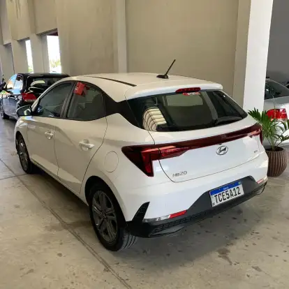 HYUNDAI-HB20-2024